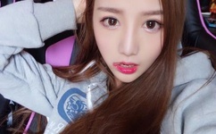 我朋友的母亲2完整视频有翻译吗